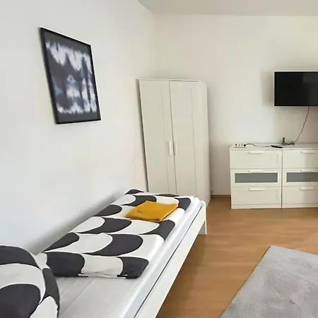 Mit Guter Ausstattung In Zentraler Lage Apartment