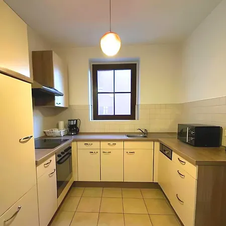 Apartment Mit Guter Ausstattung In Zentraler Lage *