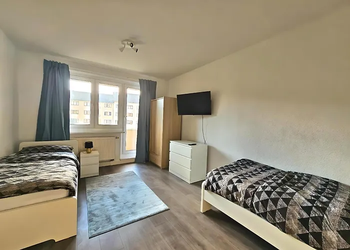 Mit Guter Ausstattung In Zentraler Lage *